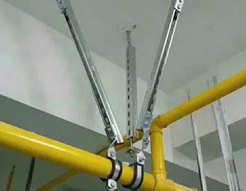 闸阀支撑架的质量要求。价格决定了清流抗震支撑框架的质量。